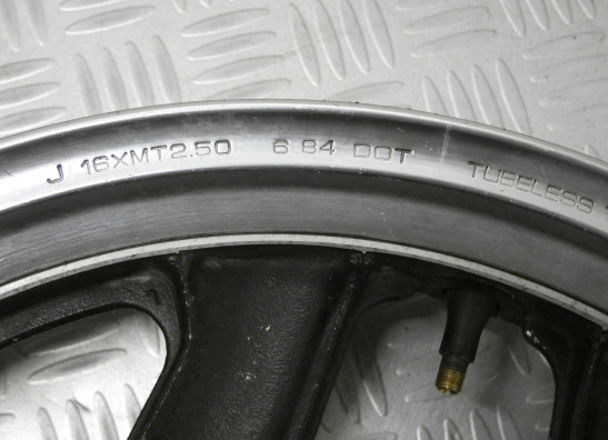 Front Wheel Honda CB 700