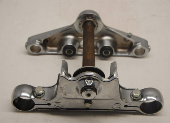 T stuk + kroonplaat Harley Davidson Dyna