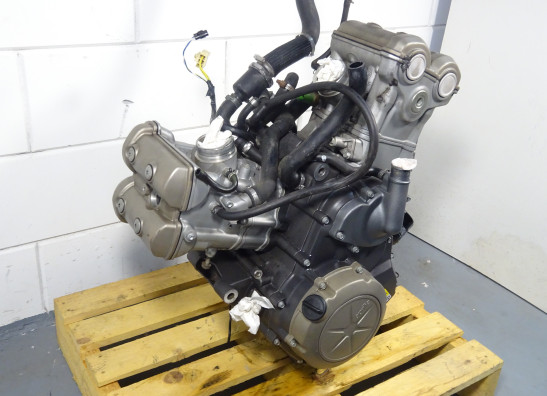 Engine Aprilia Dorsoduro 750