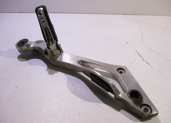 Fussrastetrager vorne rechts Yamaha TDM