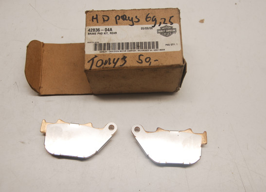 Remblokken achter Harley Davidson Sportster