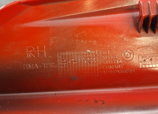 Cowl right small BMW F 900 XR