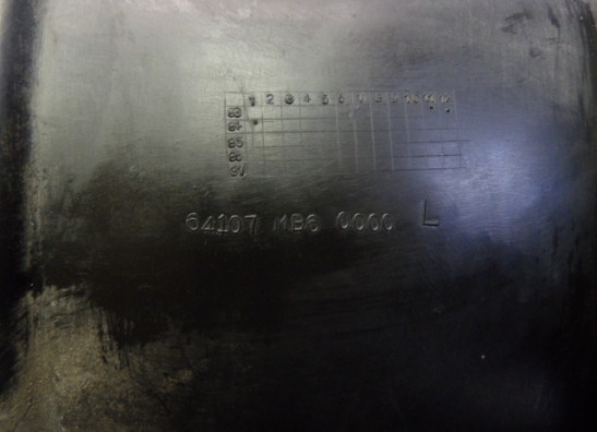 Cowl left inner Honda VF 1000 F