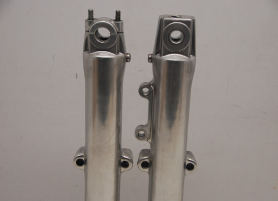 Voorpoot buiten Harley Davidson Softtail