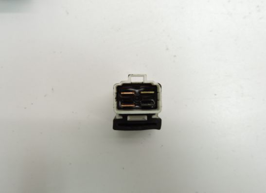 Relais Yamaha FZ 400 FAZER 