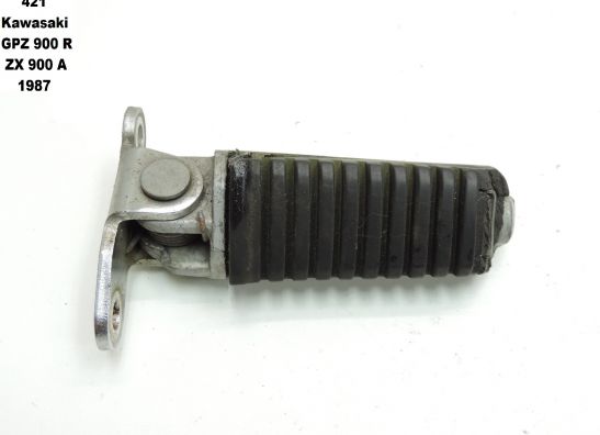 Footrest right Kawasaki GPZ 900