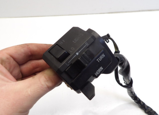 Handlebar switch assy left Kawasaki GPZ 900