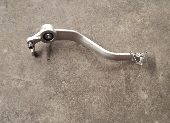 Brake pedal KTM 690 Duke 4
