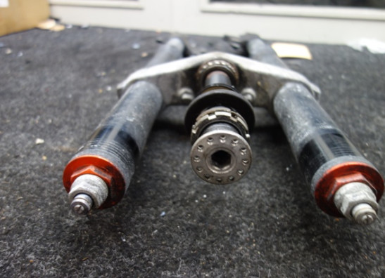 Voorpoten compleet Aprilia RSV 1000