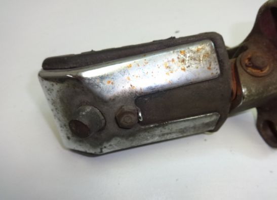 Fussraste links Honda VF 700  750 C Magna