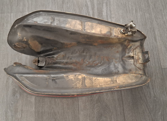 Benzintank Suzuki GS 750