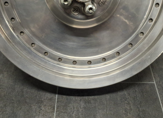 Rear wheel Harley Davidson FLSTF Fat Boy Lo