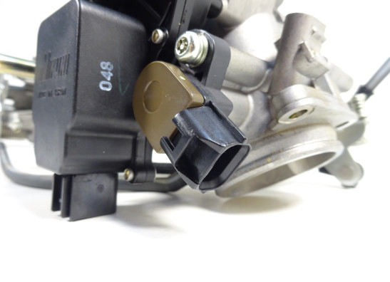 Gasklephuis Suzuki SFV 650 Gladius