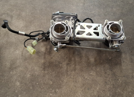 Gasklephuis Ducati Monster 821