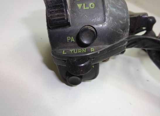 Handlebar switch assy left Honda Overige Honda