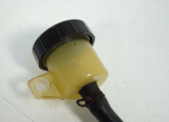 Rempomp achter Ducati 750 SS Supersport