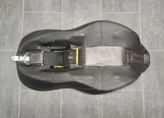 Zadel Harley Davidson FLHTK Ultra Limited