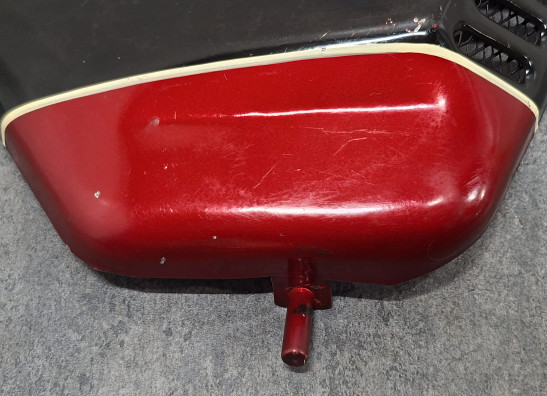 Linker zijkuip klein Ducati 750 GT