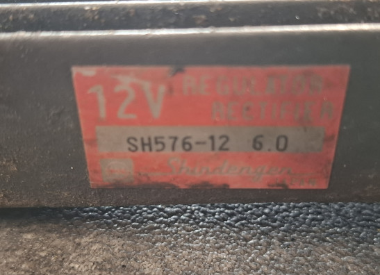 Regulator rectifier  Suzuki VS 700 Intruder