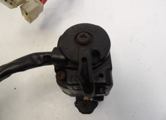 Stuurschakelaar links Yamaha TR1