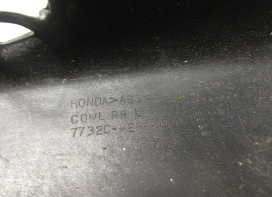 Linker achterkant Honda CBF 500