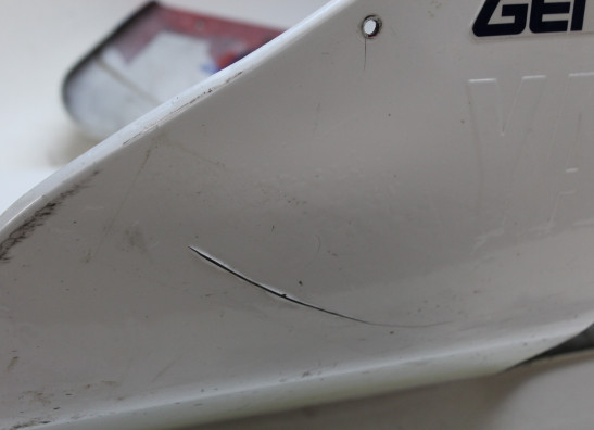 Onderkuip Yamaha FZR 750 R OWO1