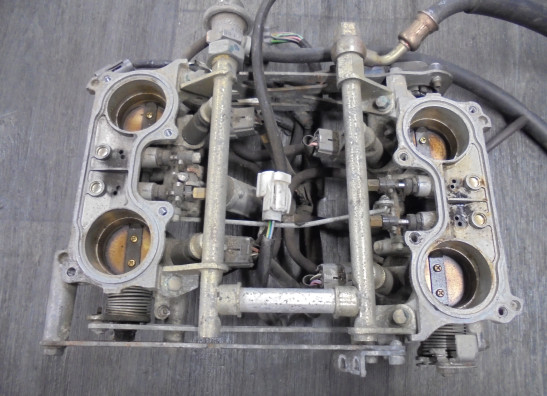 Throttle body Honda VFR 800 I