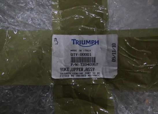 Fork top bridge Triumph Speed Triple 1050