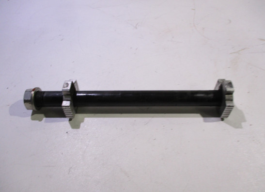 Hinterradachse KTM 790 Duke