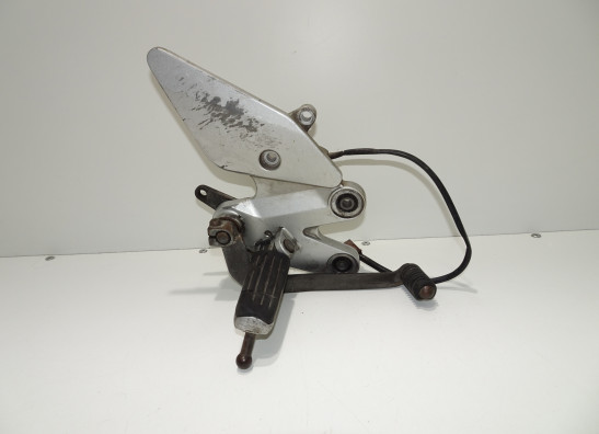 Main step holder right Yamaha FZ6