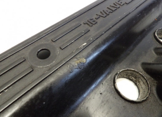 Cylinder head cover Kawasaki GPZ 900