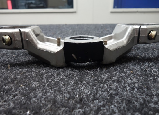 Kroonplaat Benelli TNT 1130 cafe racer