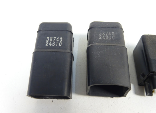 Relay Suzuki GSR 600