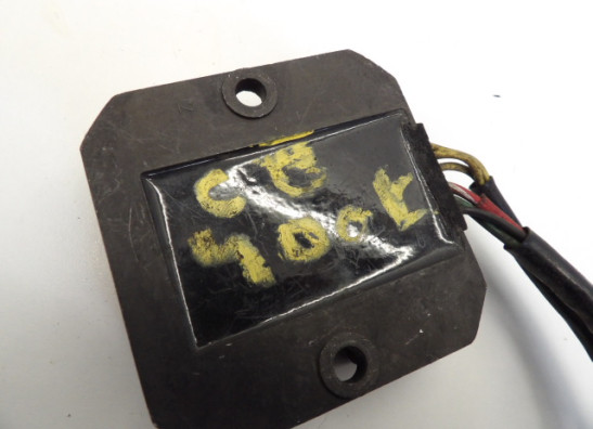 Regler Gleichrichter Honda CB 400