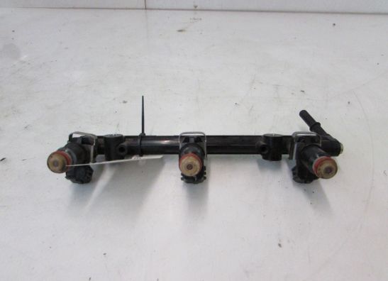 Gasklephuis Triumph Sprint ST 1050