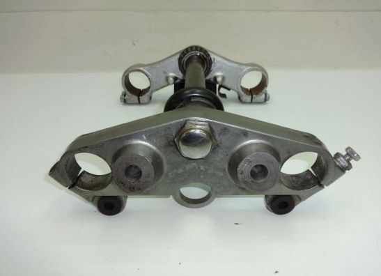 T stuk + kroonplaat Suzuki VX 800