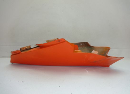 Cowl under Suzuki GSX R 1000