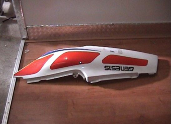 Cowl rear right Yamaha FZR 600