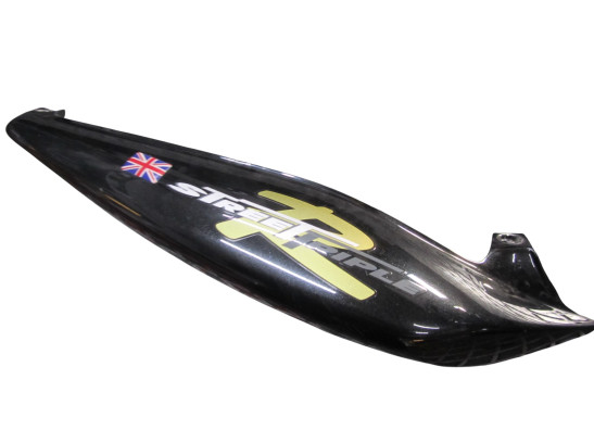 Rechter achterkant Triumph 675 Street Triple R