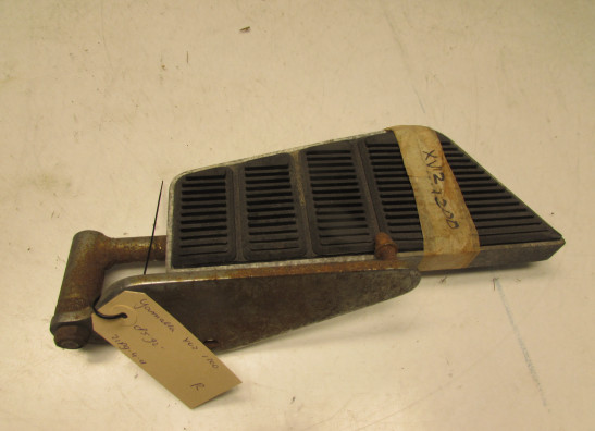 Main step holder left Yamaha XVZ 1200 Venture