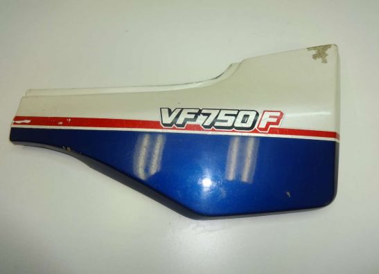 Rechter zijkuip klein Honda VF 700  750 F