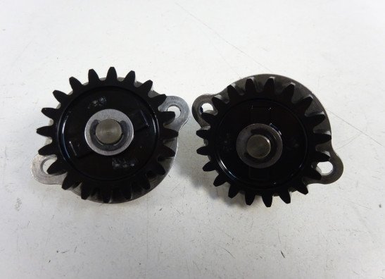 Oil pump KTM 690 duke 3