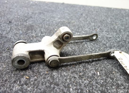 Link systeem achterveer Suzuki GSR 600