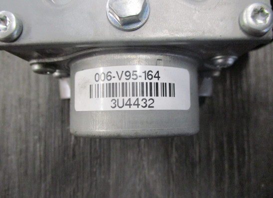 ABS pomp Suzuki GSX S 750