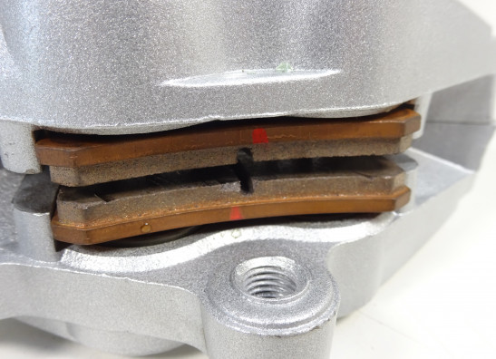 Bremssattel Bremszange vorn rechts Benelli 302 R