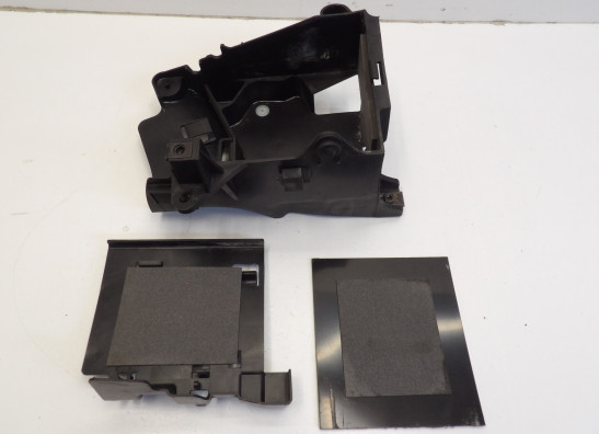 Batterie befestigung Yamaha XVS 650 Dragstar