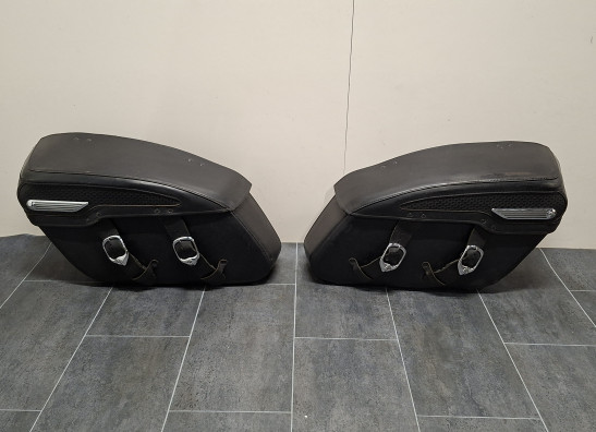 Kofferset Harley Davidson FLHRC Road King Classic