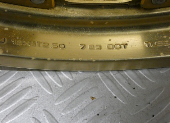 Voorvelg Honda VF 750 F