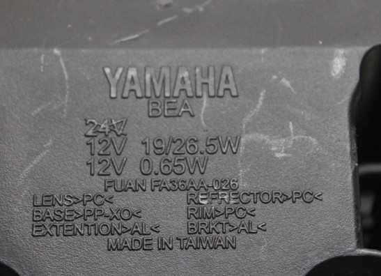 Headlight Yamaha XSR 900