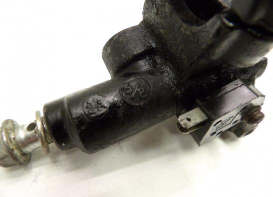 Rempomp Suzuki GSX R 750